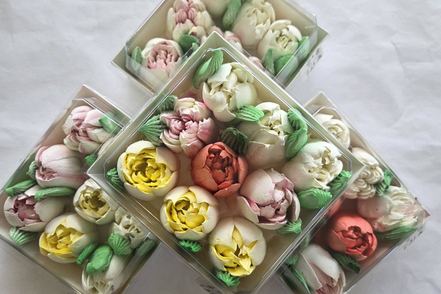 Сладки цветя от Зефир