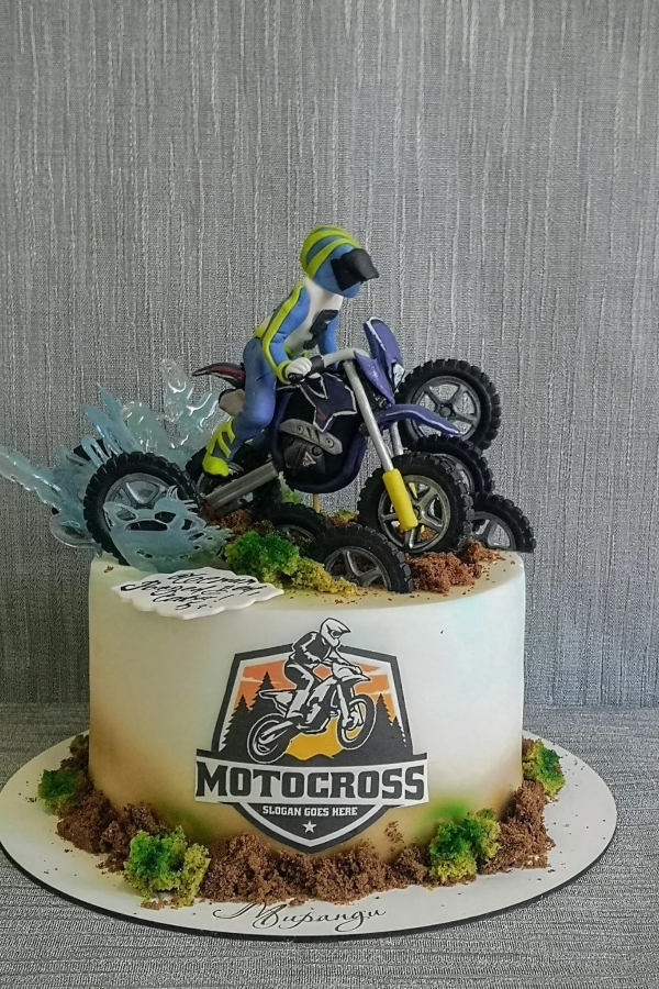 Торта Motocross