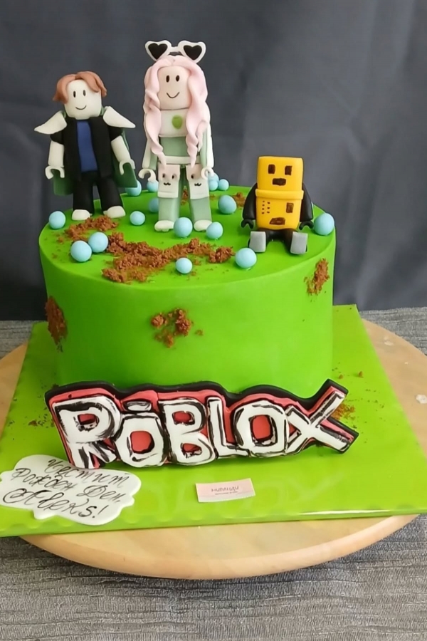Торта Roblox