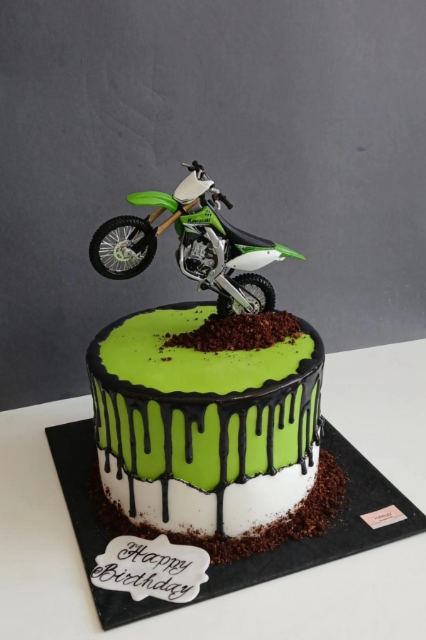 Торта Мотоциклет