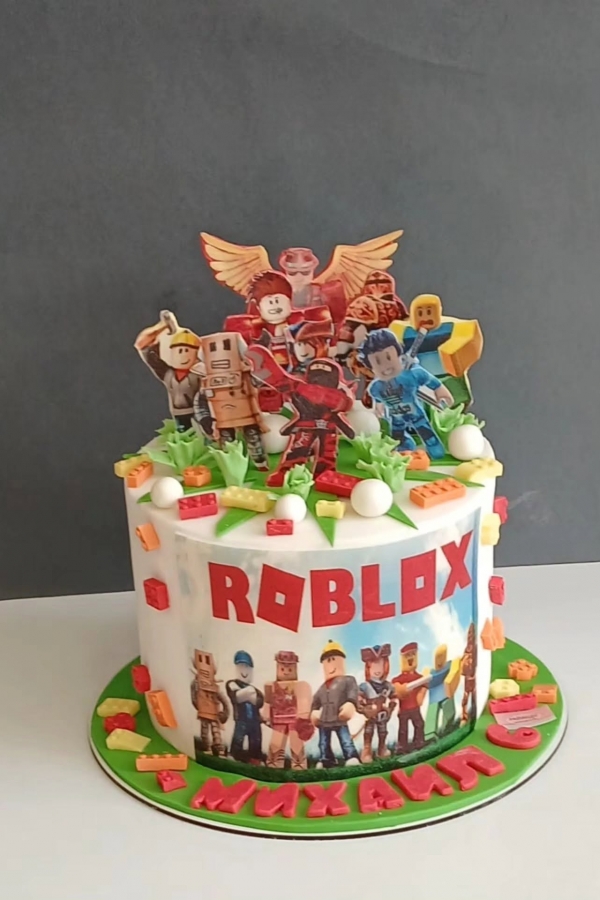 Торта Roblox